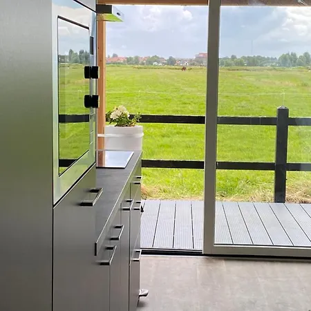 Tiny House With Hotub Near Beach And Amsterdam 木屋